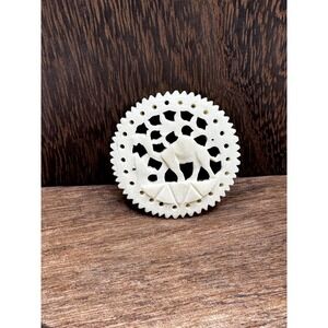 Vintage Antique Intricately Carved Celluloid Cream Camel Desert Brooch Pin 1.5"